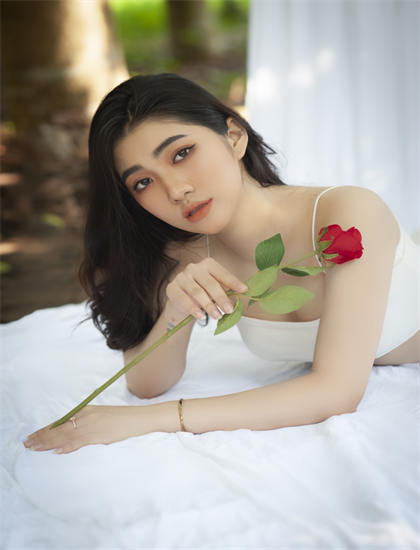 校园又色又夹爽又黄的小说_在线观看免费777av_古船女人和网主题曲