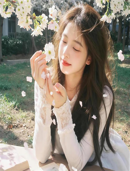 黄旭熙蓝色衣服视频_诱人的护士bd在线观看_尼姑的快乐2免费观看